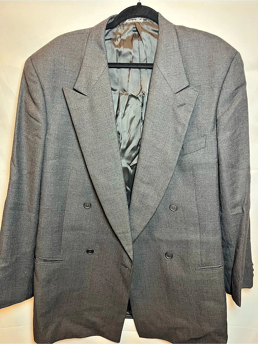 Giorgio Armani Gray Double-Breasted Sport Coat Like New